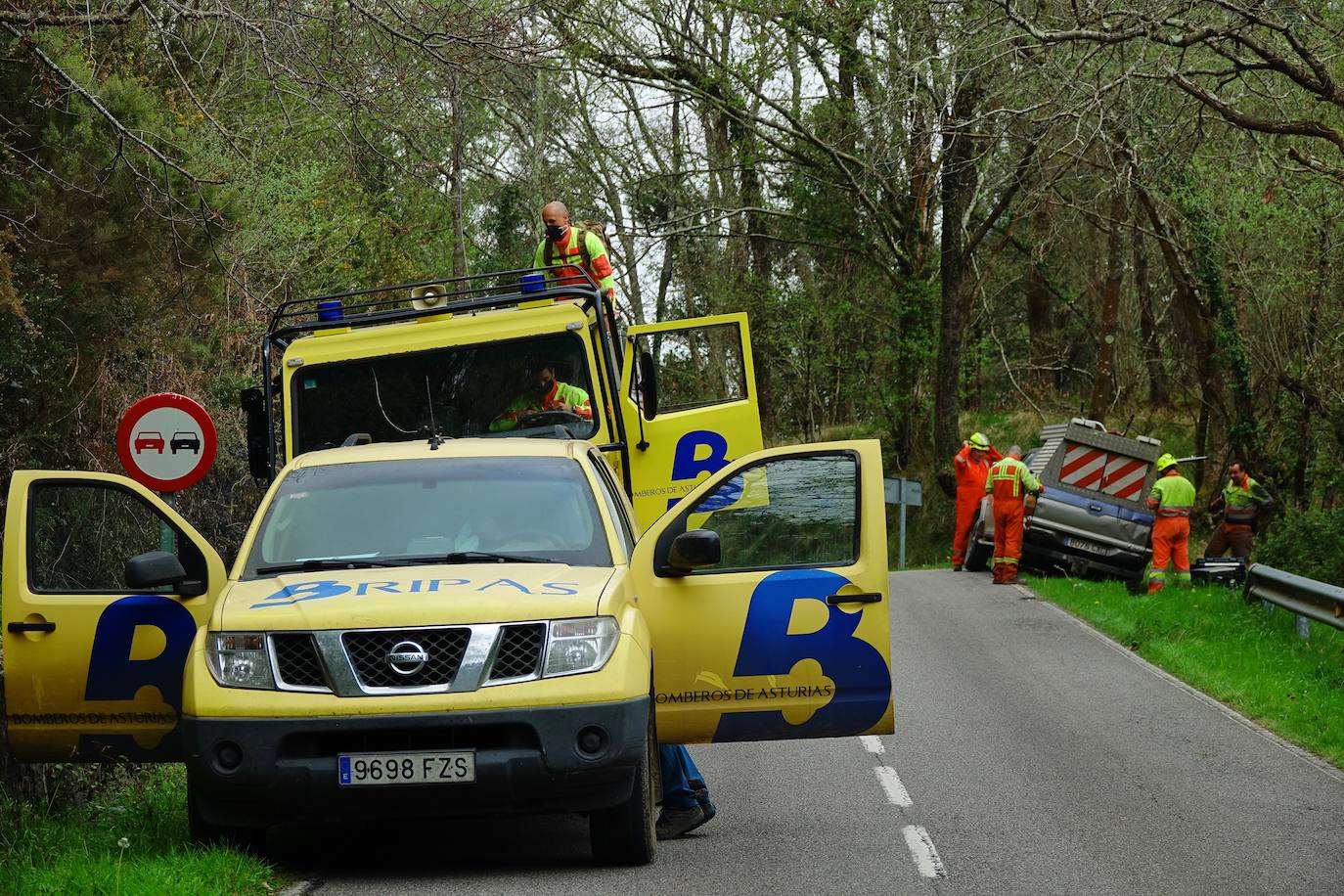 Un incendio en la Sierra del Sueve concentra un importante equipo material y humano para lograr su extinción