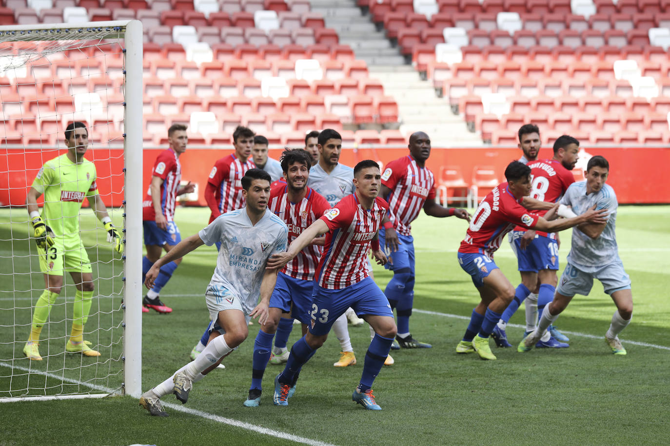 Fotos: Las mejores jugadas del Sporting 1-2 Mirandés