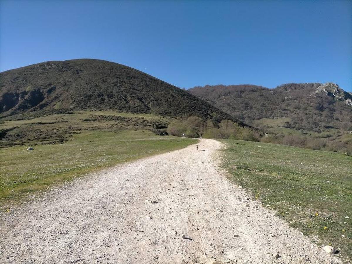 Fotos: Ruta al Pico Peñamayor desde Les Praeres