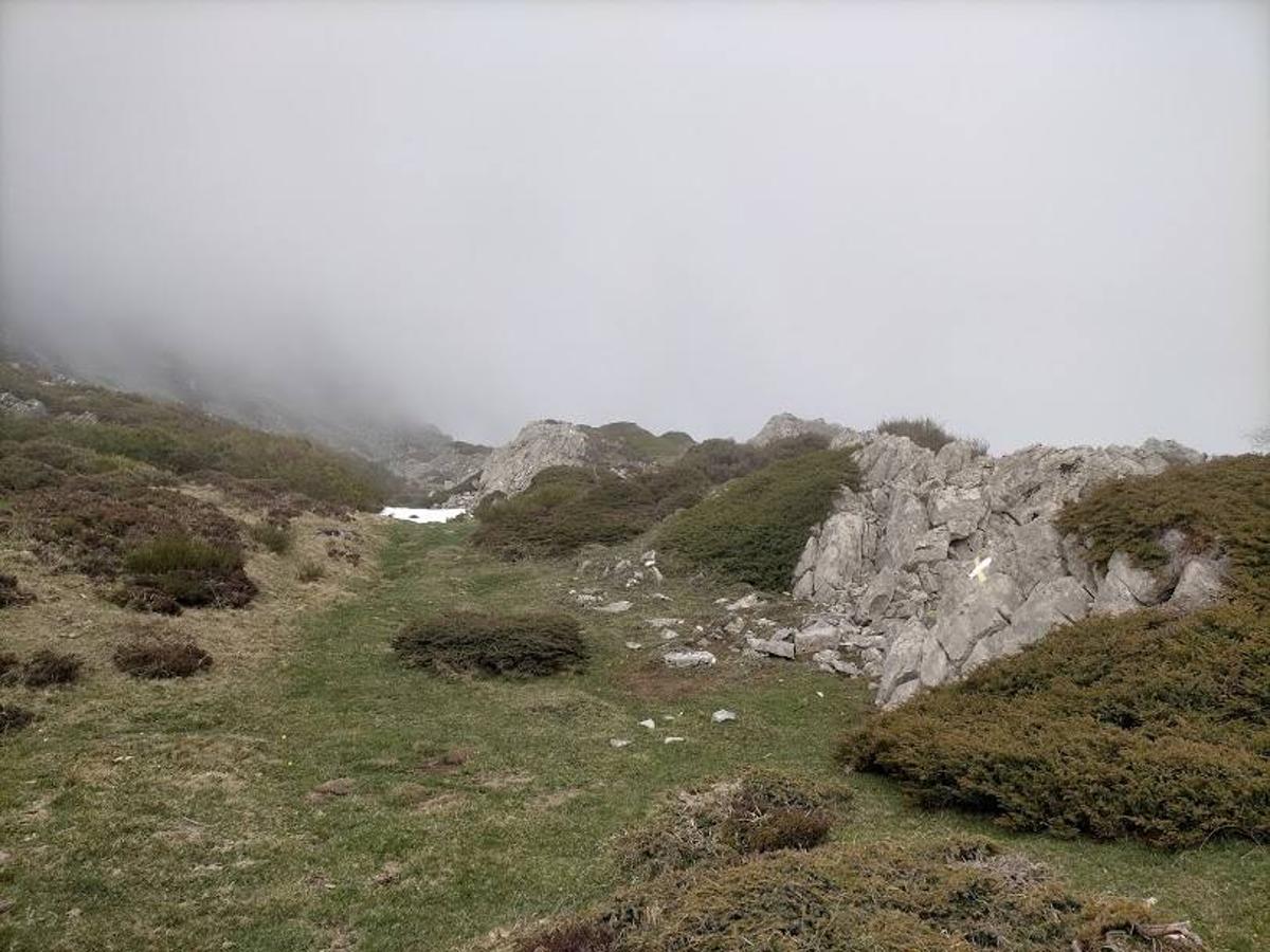 Fotos: Ruta con nieve al Pico Cornón