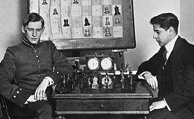 Capablanca frente a Alekhine 1914.