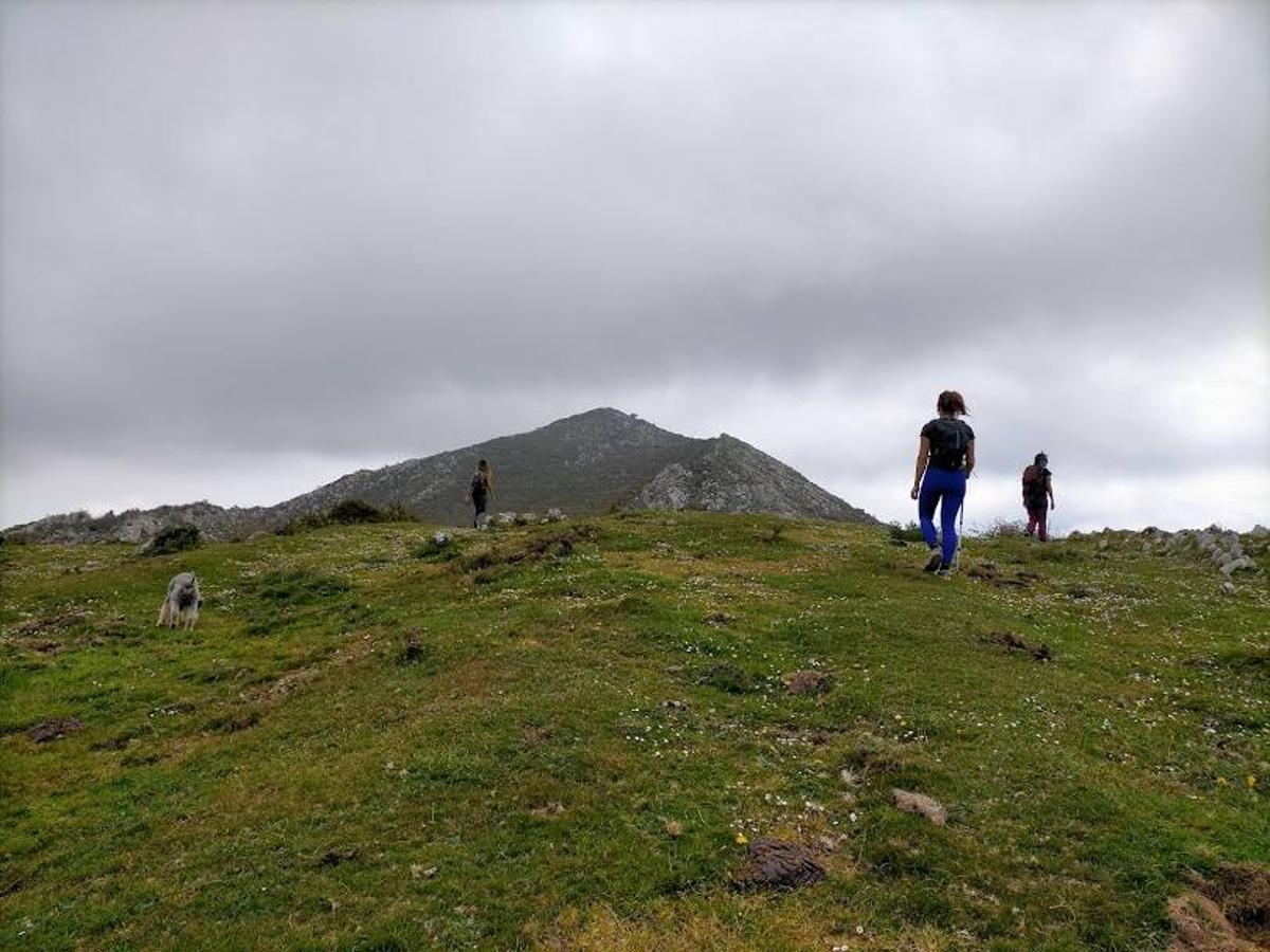 Fotos: Ruta al Pico Mofrechu y Joyadongu