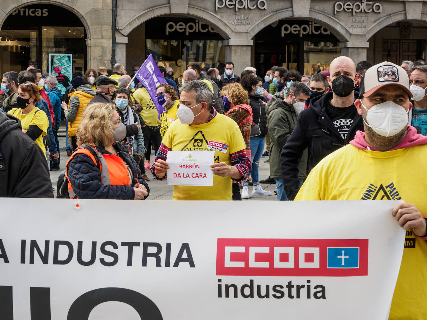 Una imagen de la concentración del pasado marzo de trabajadores de Alu Ibérica. 