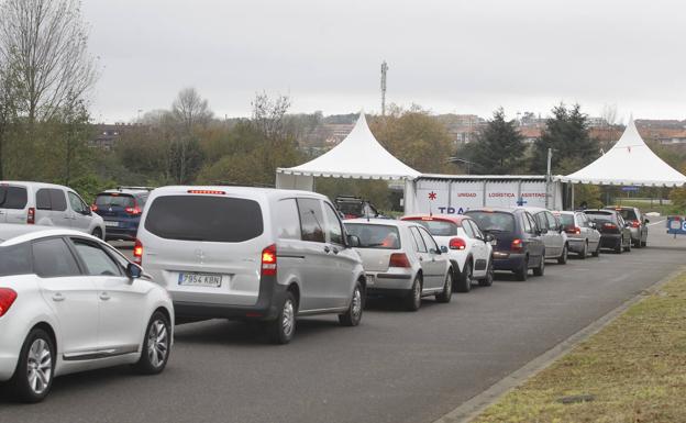 La pandemia suma dos fallecidos, uno de 33 años, y un aumento de contagios