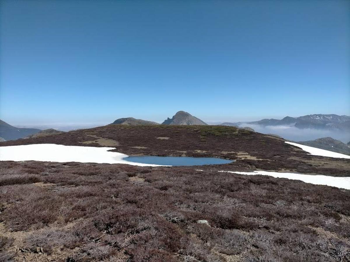 Vista durante la ruta al Pico Cornón.