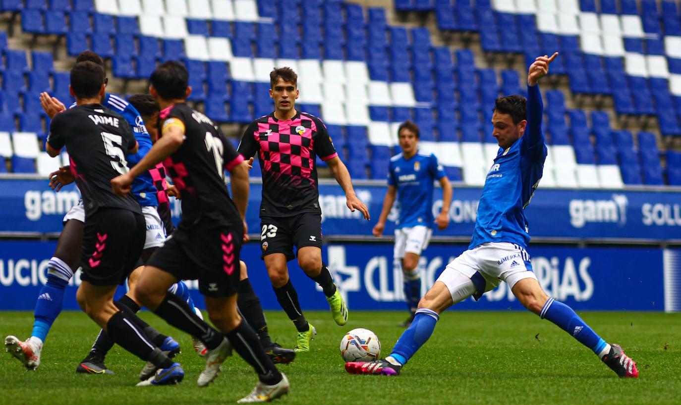 El Real Oviedo consiguió este domingo balsámica que le acerca un poco más a la permanencia. Los de Ziganda se impusieron 2-1 al Sabadell.