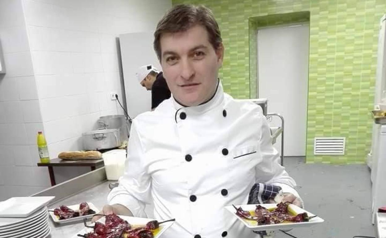 César Román Viruete, apodado el 'Rey del Cachopo'. 