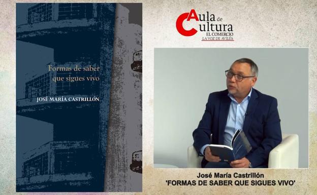 José María Castrillón con su nuevo libro, 'Formas de saber que sigues vivo'.