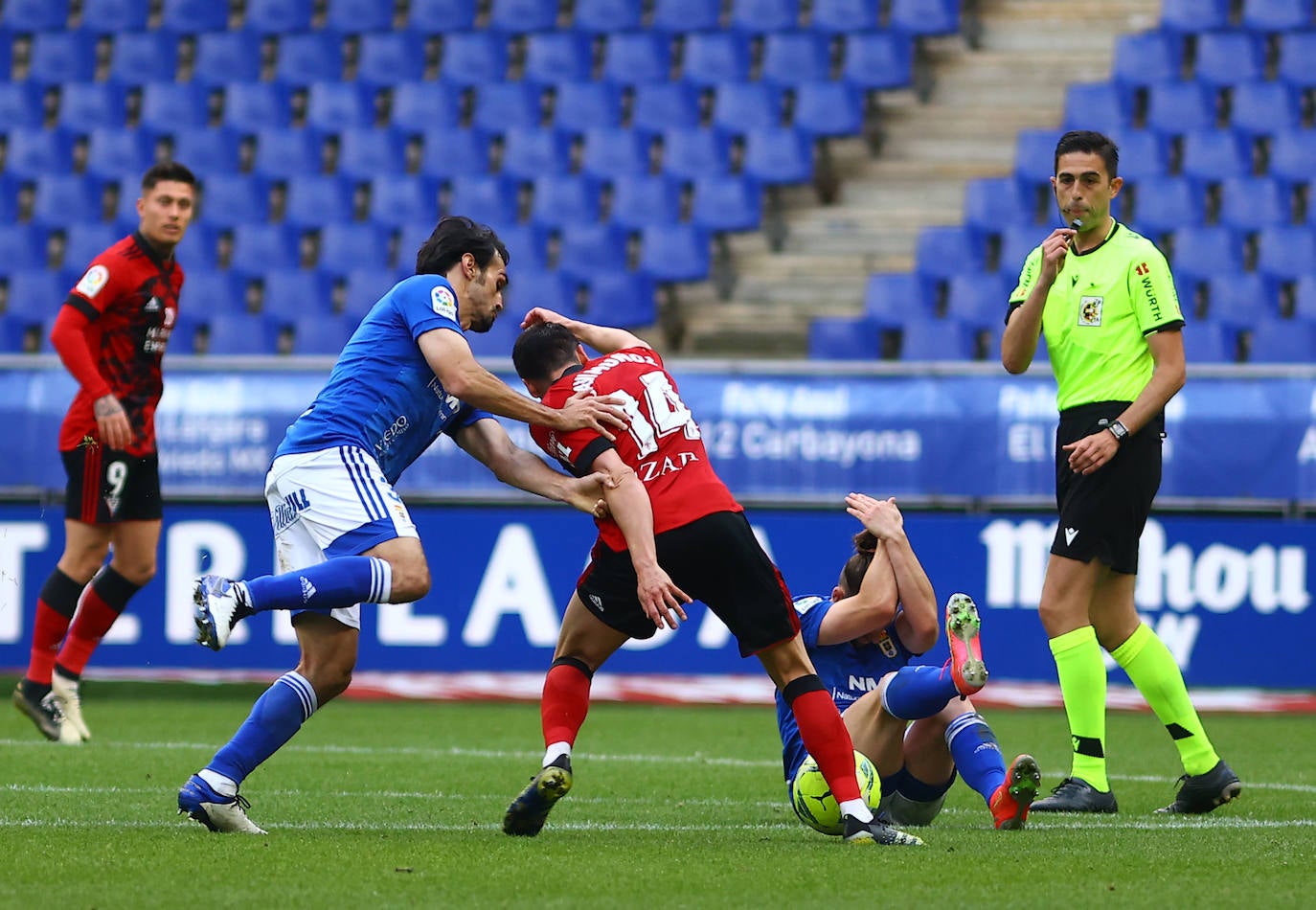 El Oviedo no pude dedicarle el triunfo a Arnau en su enfrentamiento contra el Mirandés, que se saldó con un empate a uno.