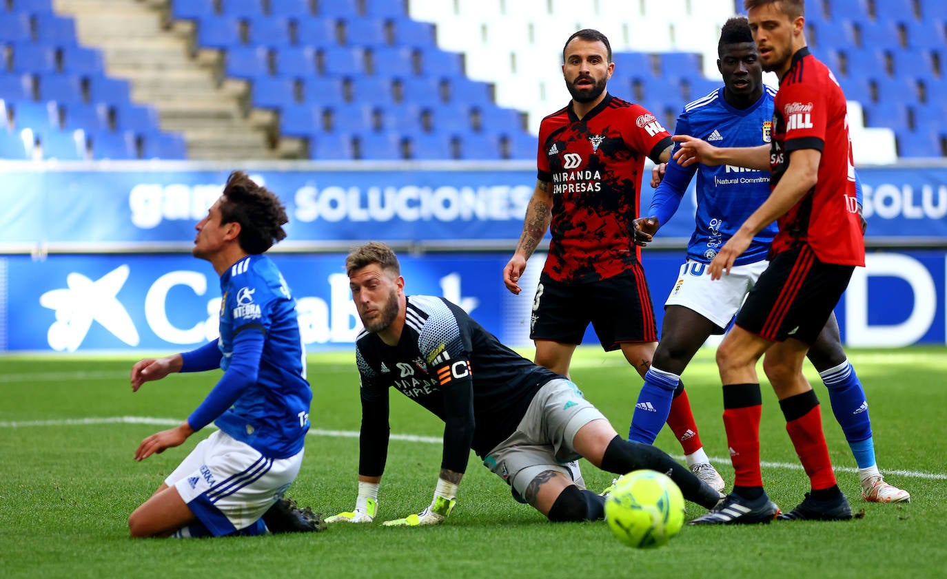 El Oviedo no pude dedicarle el triunfo a Arnau en su enfrentamiento contra el Mirandés, que se saldó con un empate a uno.