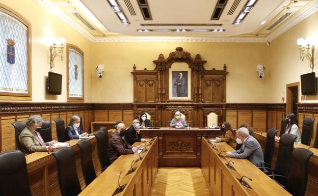 La junta de portavoces de Concesión de Honores y Distinciones 