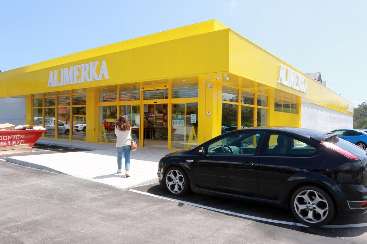 El nuevo supermercado de Alimerka en Luanco. 