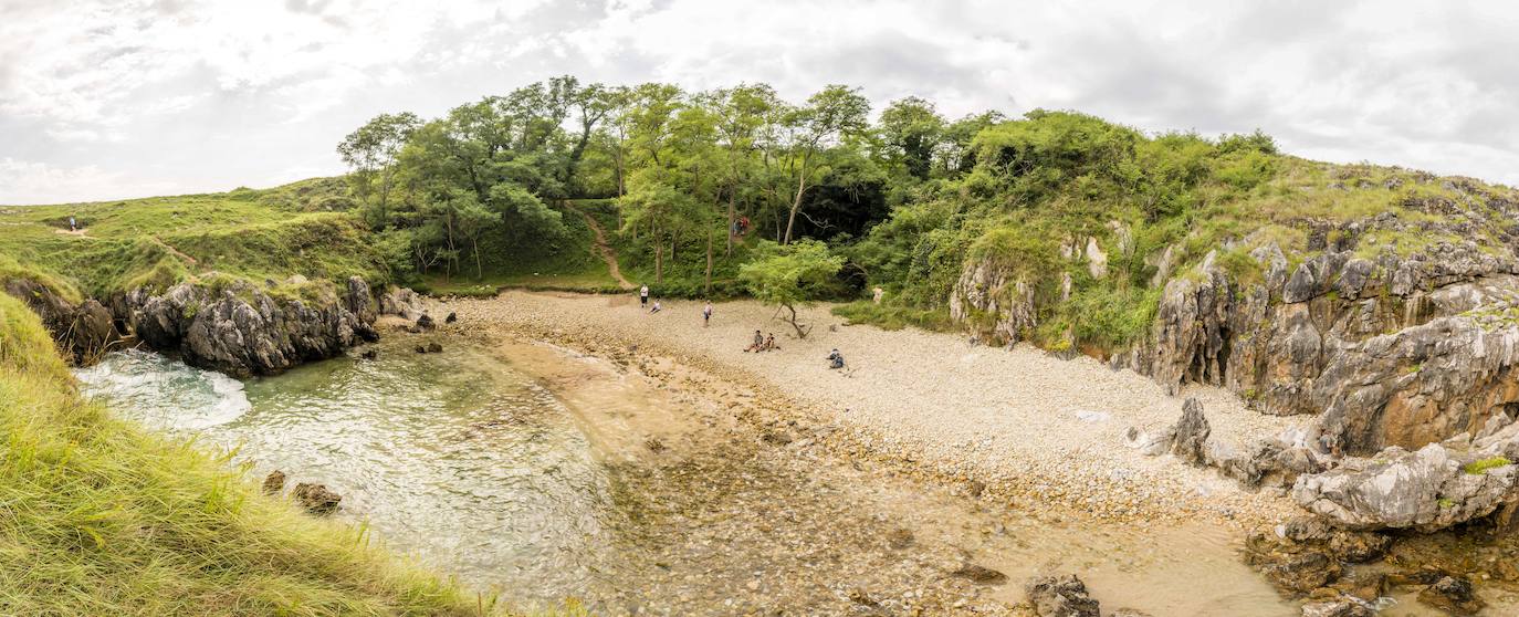 Playa de Cobijeru, Llanes