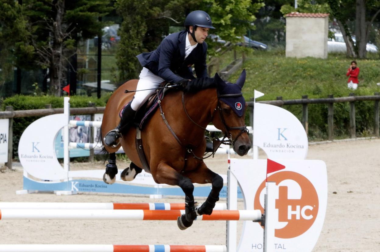 Fidel Dávila, durante su recorrido en la jornada de ayer en el Chas. 