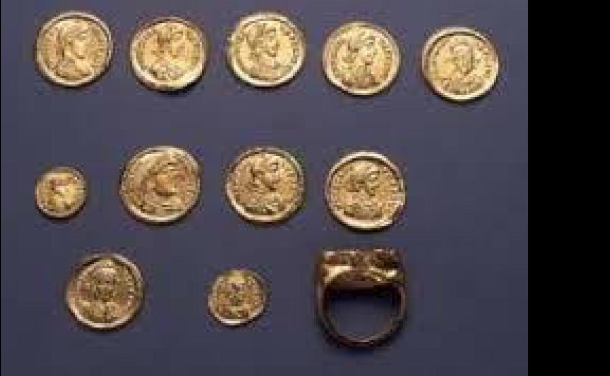 Tesorillo de Chapipi, conservado en el Museo Arqueológico y de una época parecida al encontrado ahora en La Cuesta.