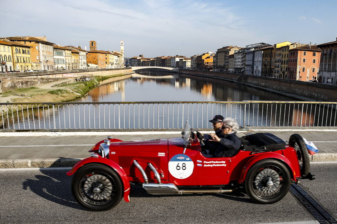 Coches clásicos se dan cita estos días en Italia en el rally 'Mille Miglia'. Se trata de una prueba que transcurre entre Brescia y Roma.