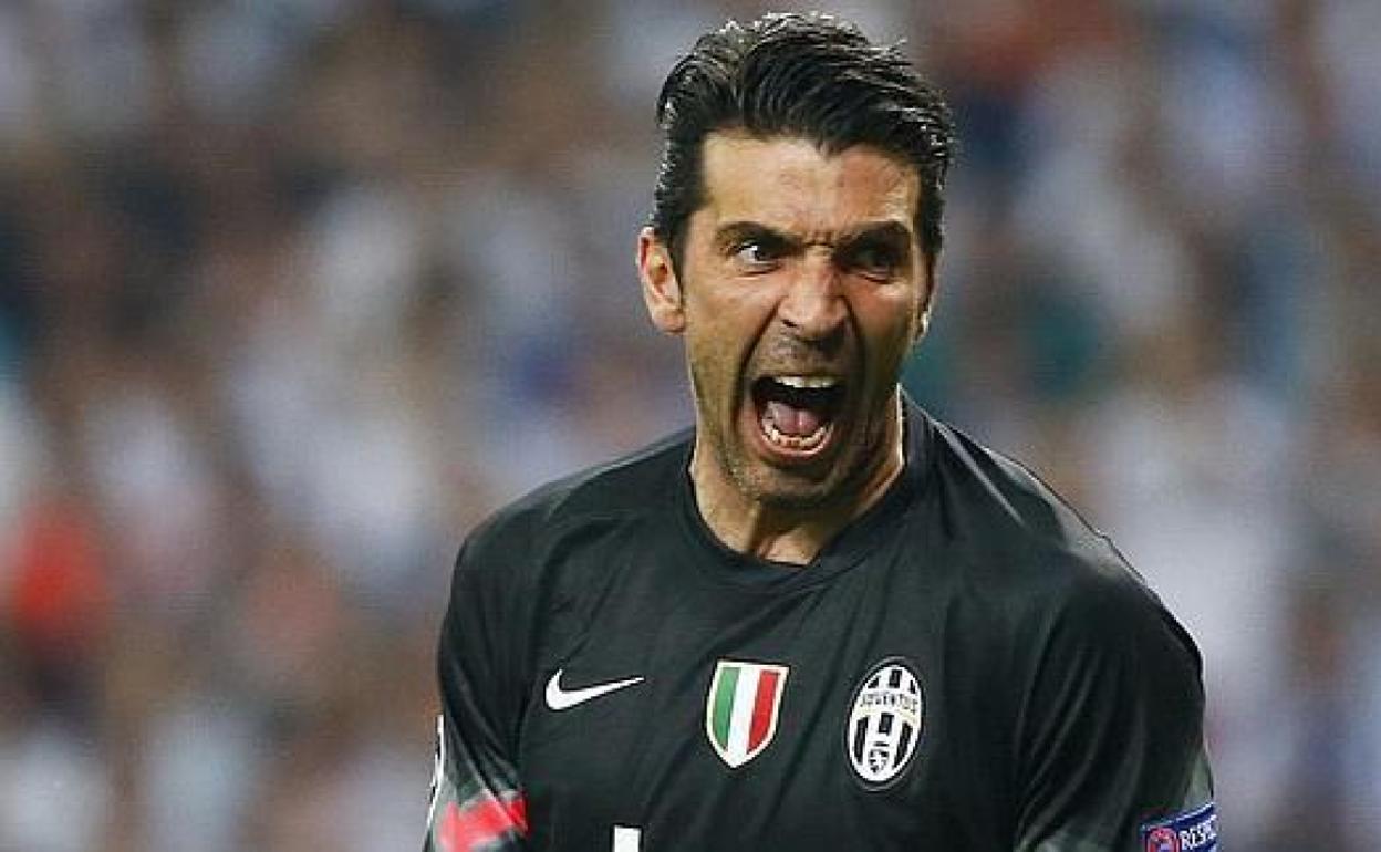 Buffon regresa al Parma 20 años después de su último partido