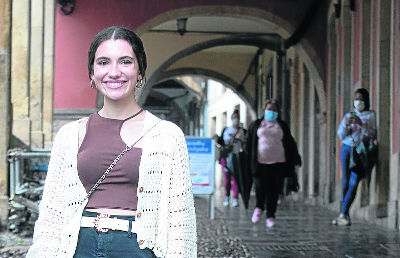 Estela Cao, estudiante del San Fernando de Castrillón