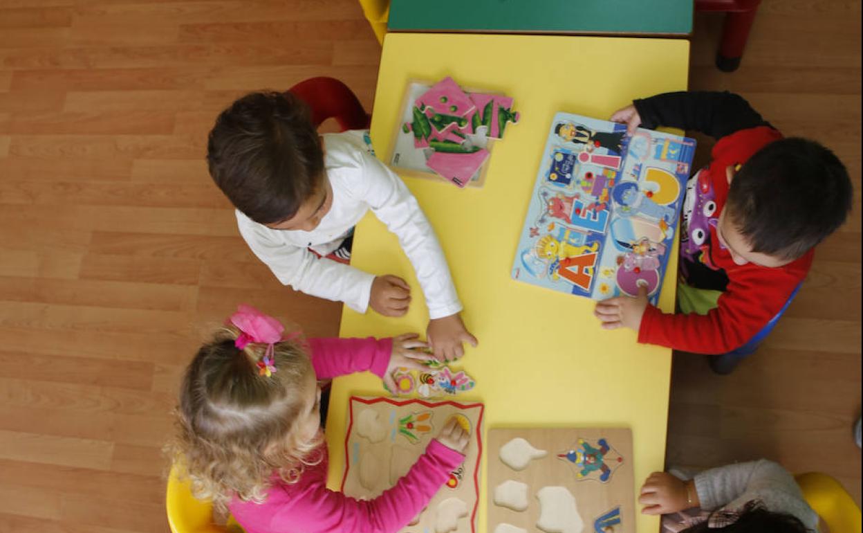 Pequeños en una escuela infantil asturiana.
