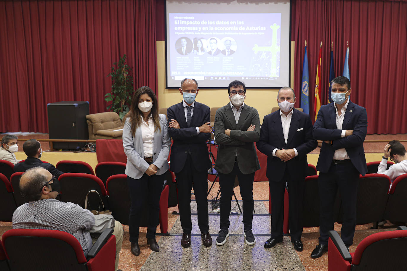 La Escuela Politécnica de Ingenieria de Gijón contará con el grado de Ciencia e Ingenieria de Datos. Cuatro empresas que colaboran con la EPI han mostrado en un acto la importancia de la incorporación de esta formación a la Universidad de Oviedo, ya que es una de las profesiones más demandadas en todo el mundo. 