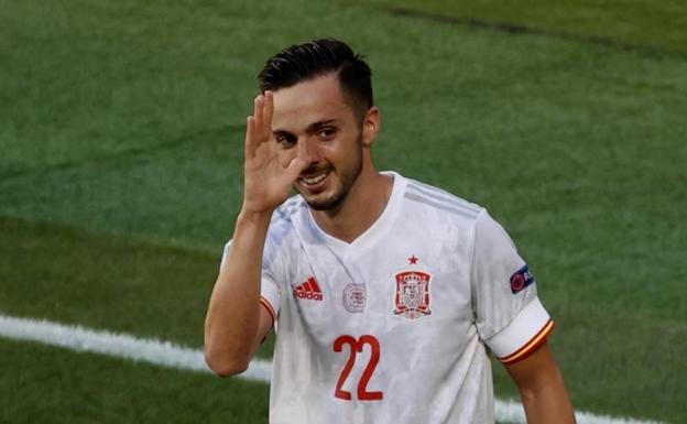 Pablo Sarabia celebra su gol ante Eslovaquia.