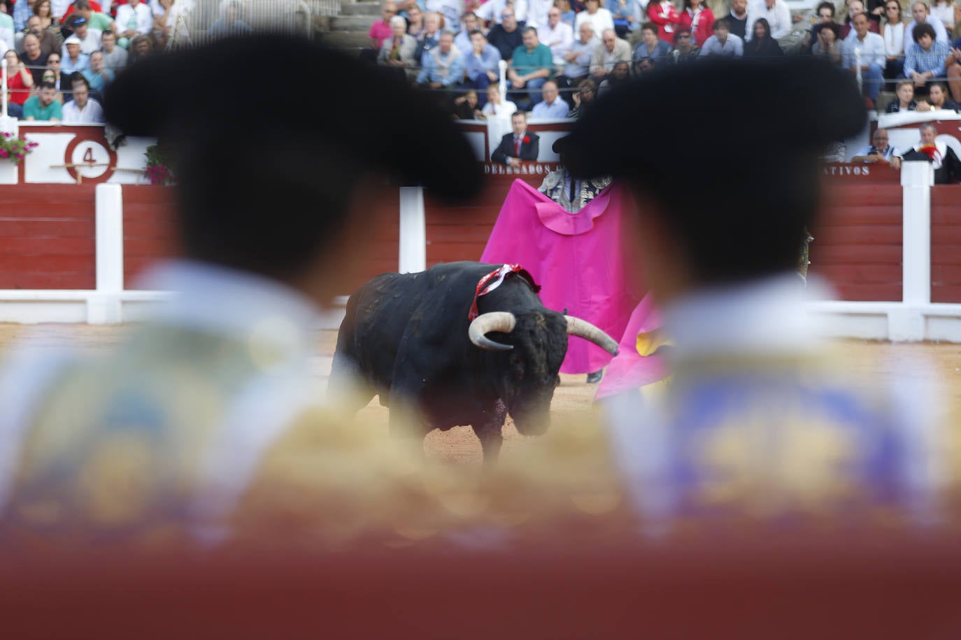 Uno de los acontecimientos esenciales de Gijón es su Semana Grande, conocida popularmente como la 'Semanona'. Unos días llenos de tradición y diversión que culminan el día 15 de agosto, cuando se conmemora la Asunción de la Virgen de Begoña.