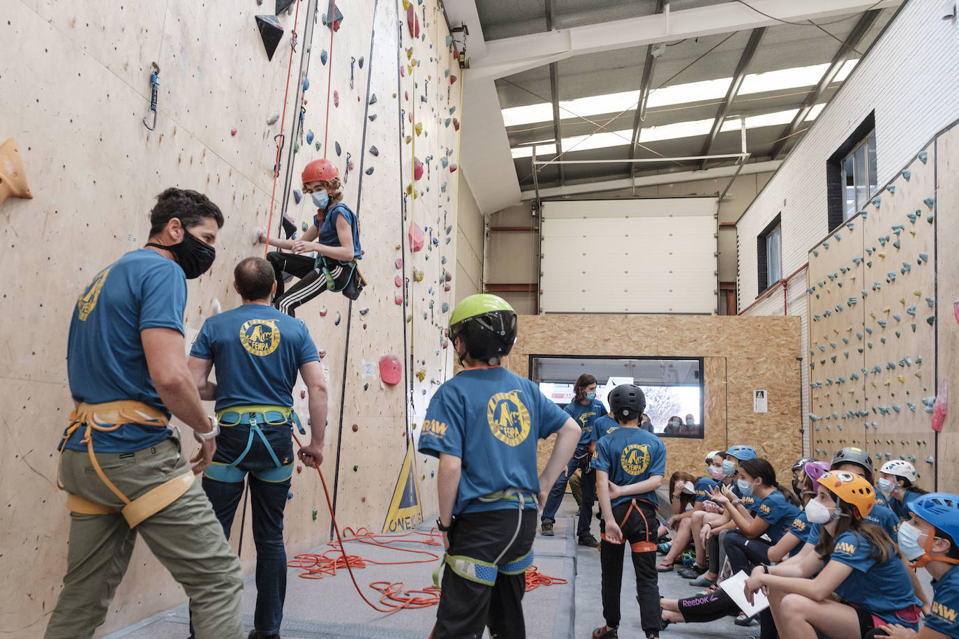 El evento, no competitivo, pretende seleccionar a doce jóvenes, que representarán a la selección asturiana en el Campeonato de España de Selecciones Autonómicas de Escalada en Edad Escolar