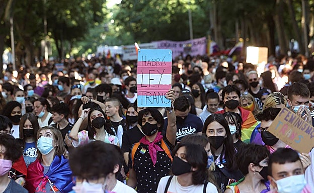 «El asesoramiento no es un impedimento en la transición de género»