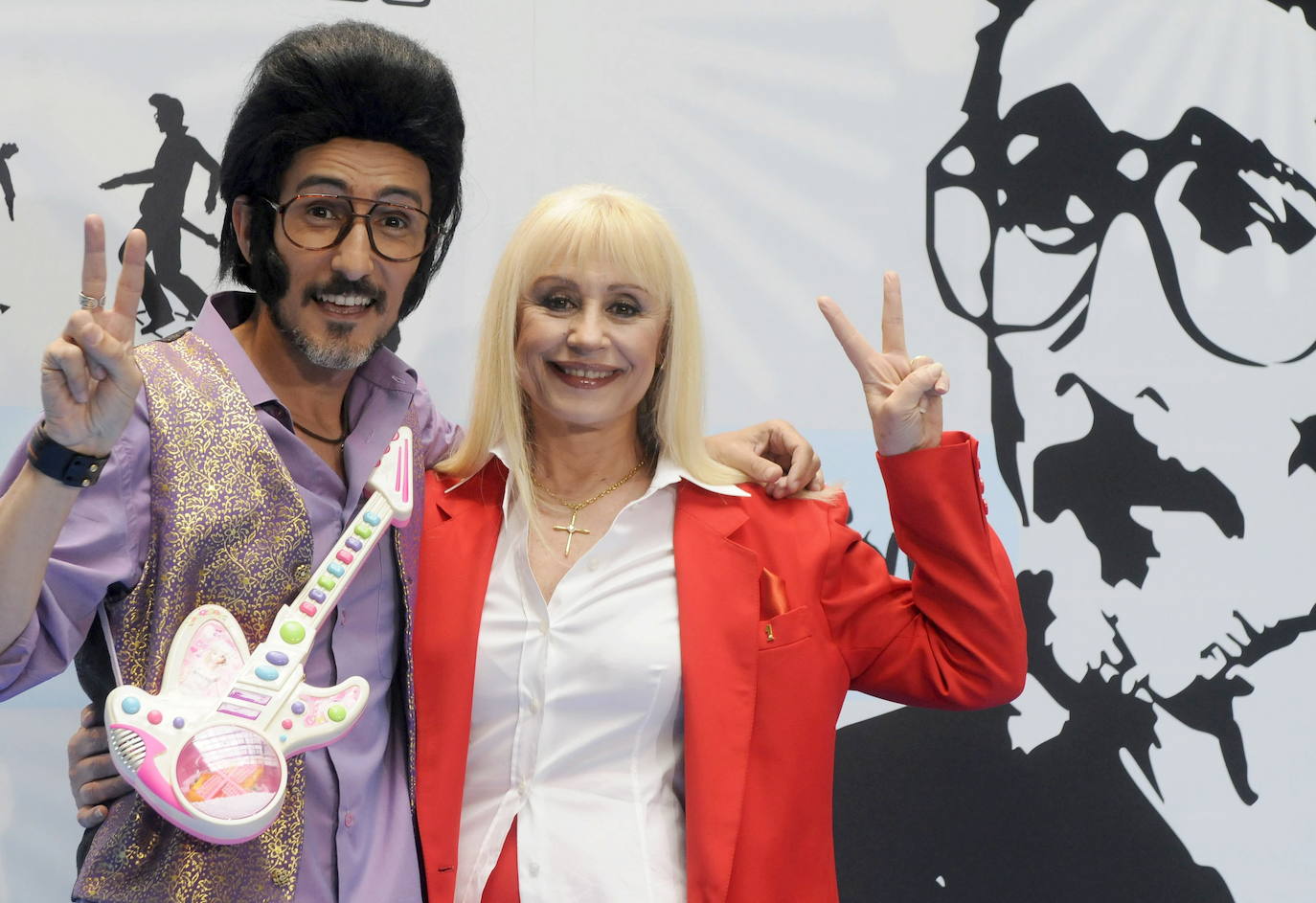 2008. El chikilicuatre y Raffaella Carrà