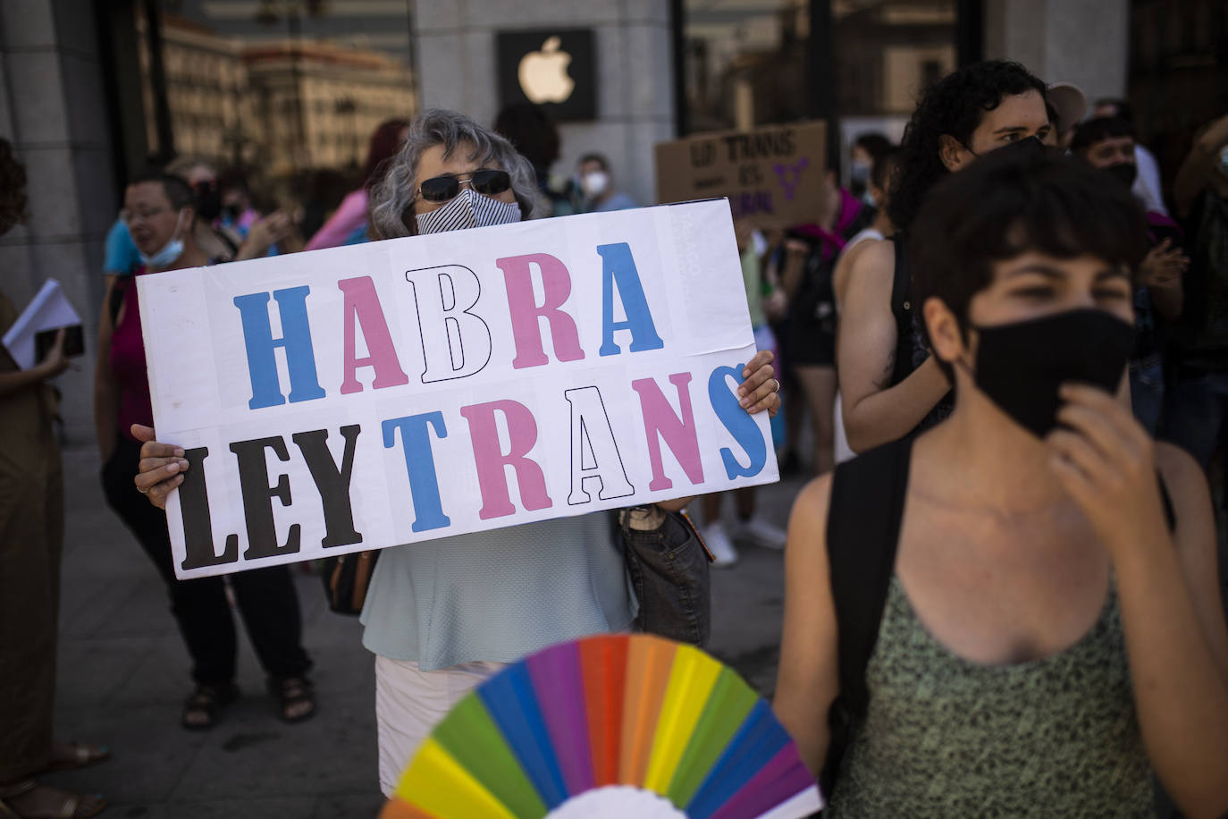 Manifestación en junio en Madrid en favor de la nueva 'ley trans'.