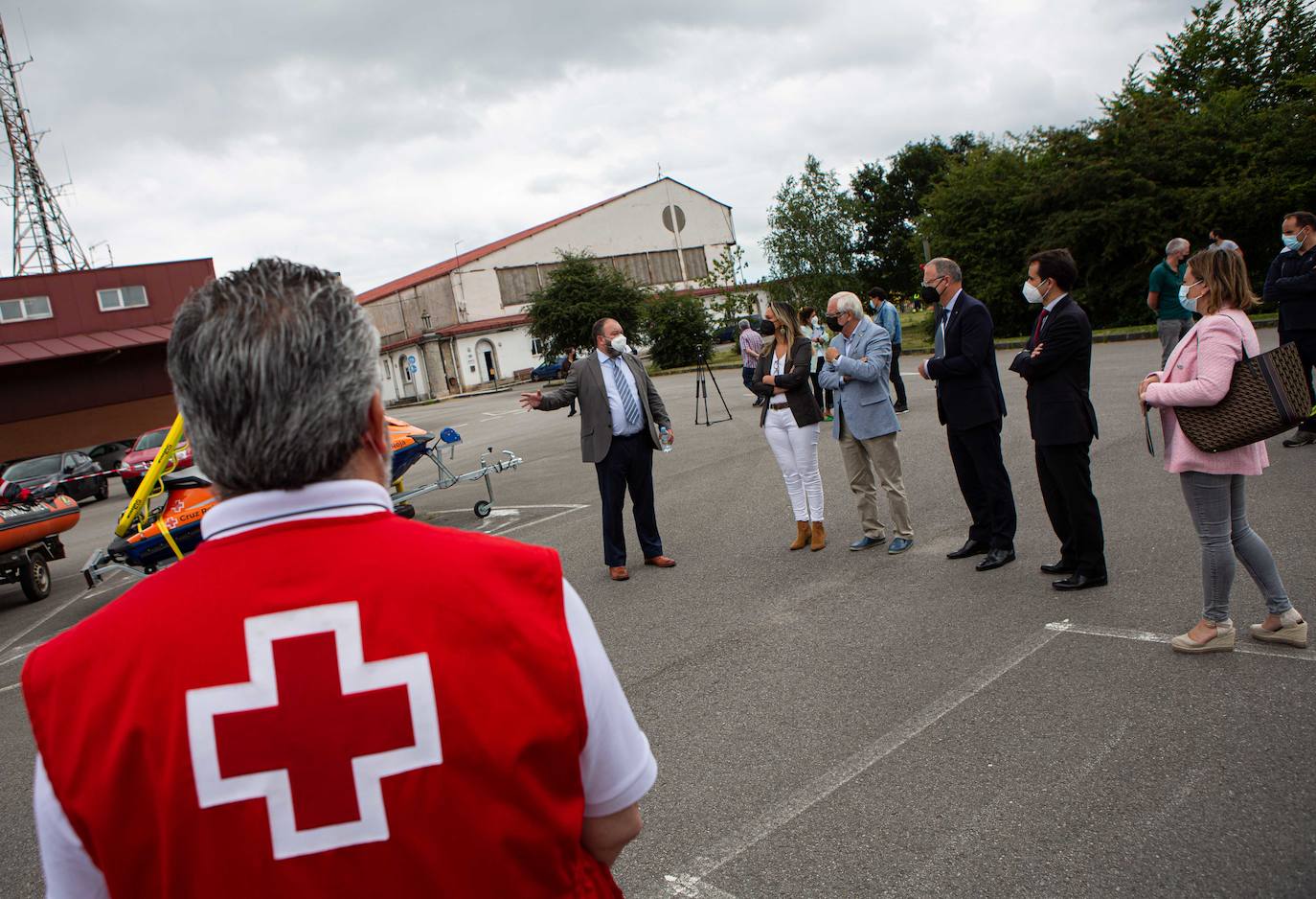 La ONG cuenta con 150 voluntarios especializados en búsquedas, apoyo psicosocial y ayuda en albergues