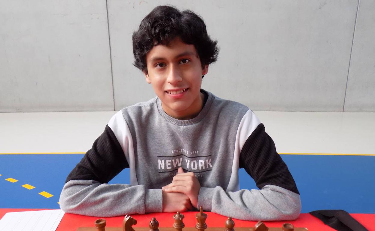 Steve Badillo, del Club Vetusta. 