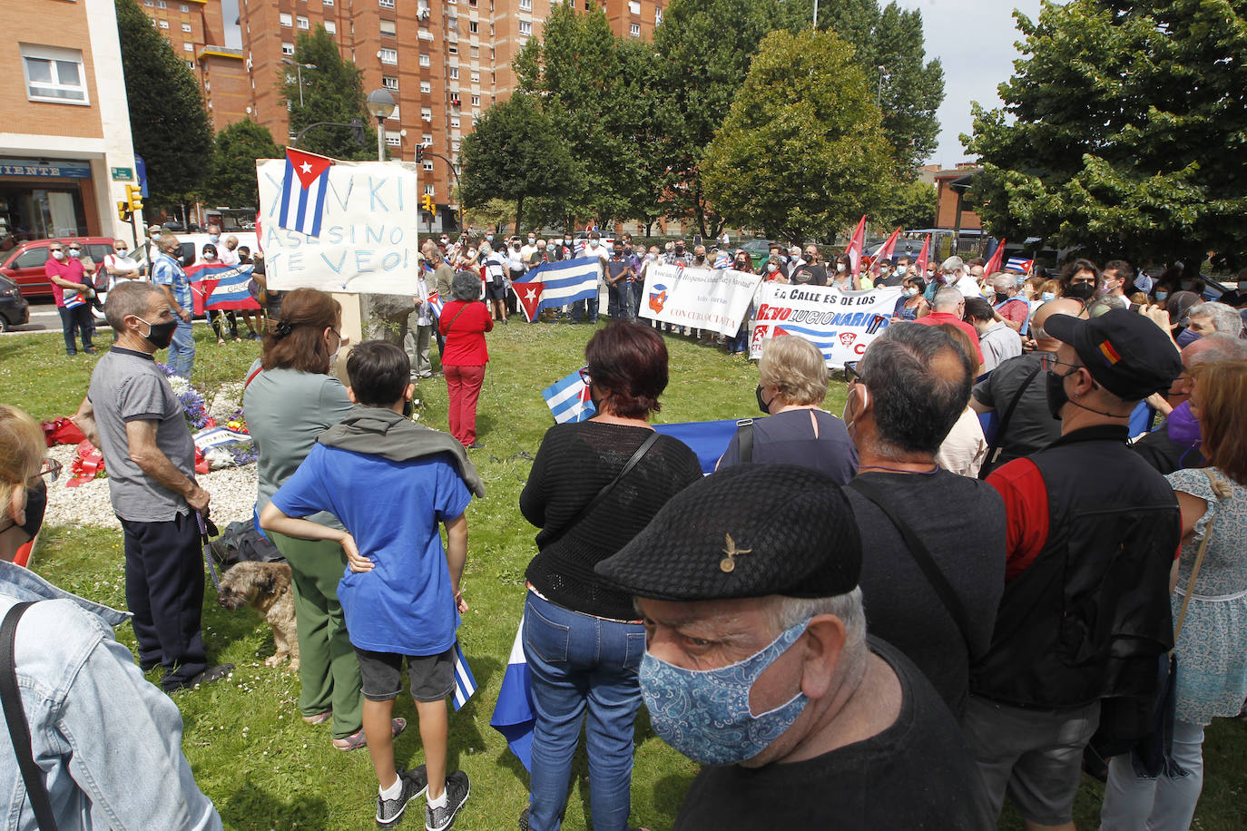 La actual crisis destada en Cuba ha llevado a colectivos de Gijón a manifestarse