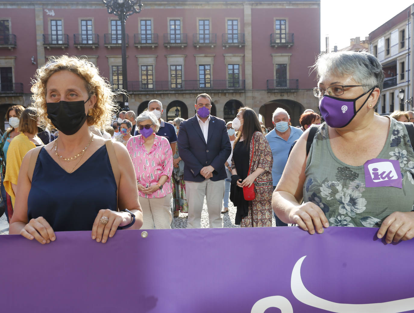 Condena unánime en Gijón a las agresiones sexuales: «No es no y lo demás es violación»