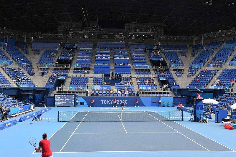 El tenista asturiano pierde ante el ruso Khachanov (6-3 y 6-3).