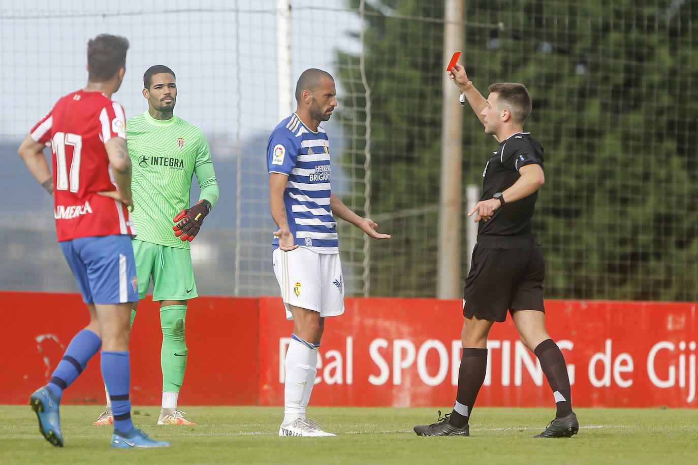 Fotos: Sporting - Ponferradina, en imágenes