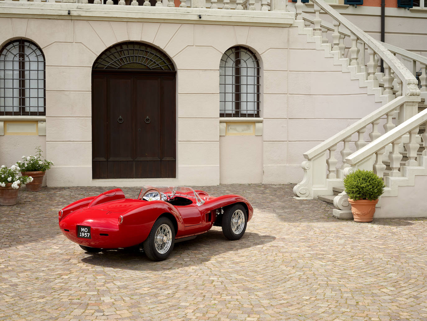 Fotos: Así es el Ferrari Testa Rossa 250, eléctrico y a escala