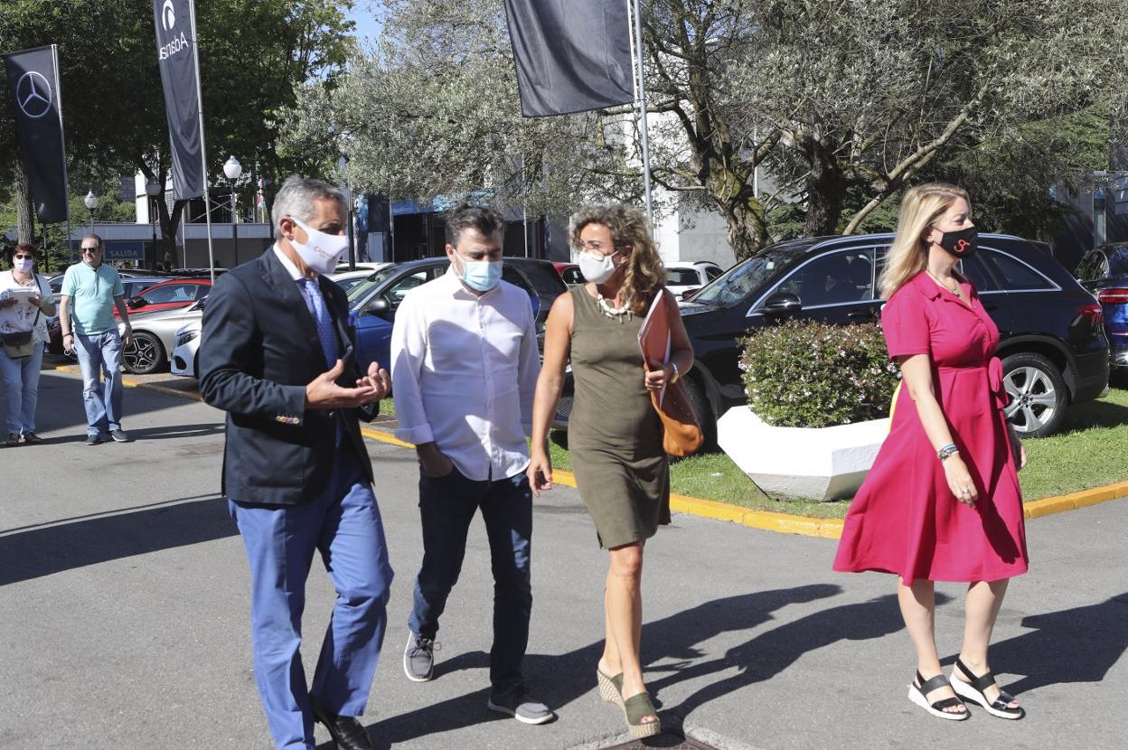 La portavoz de Ciudadanos en la Junta General, Susana Fernández, en la Feria de Muestras. 