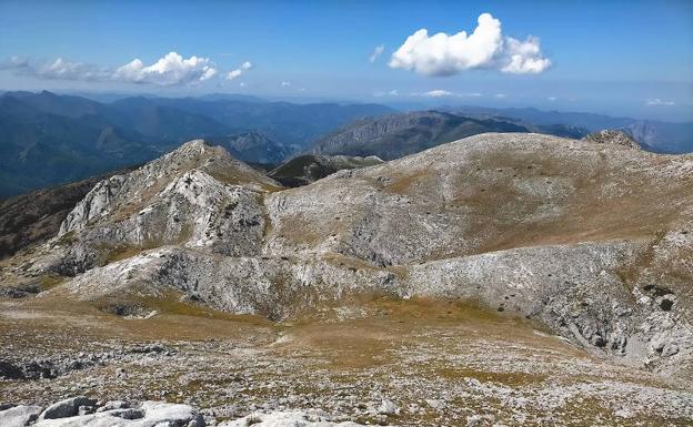 Ruta a los Huertos del Diablo desde el Puerto Ventana