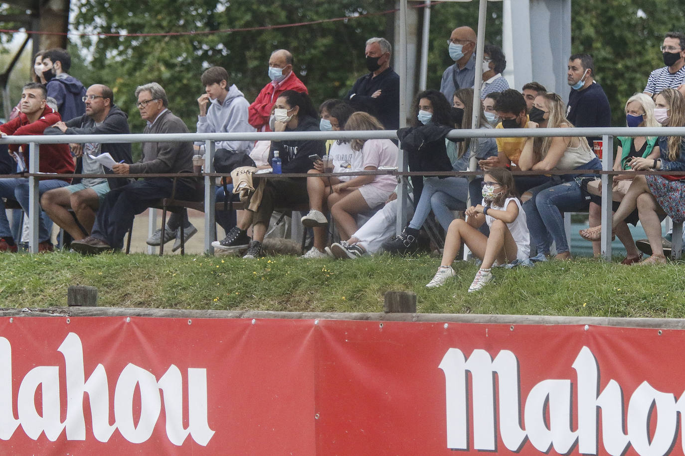 La joven amazona Ibone Ibáñez se impuso en el desempate del Pequeño Gran Premio con 'Ambre Des Veys'