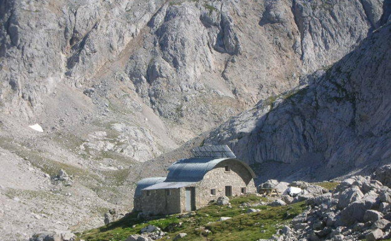 Refugio de Jou de los Cabrones, en Cabrales