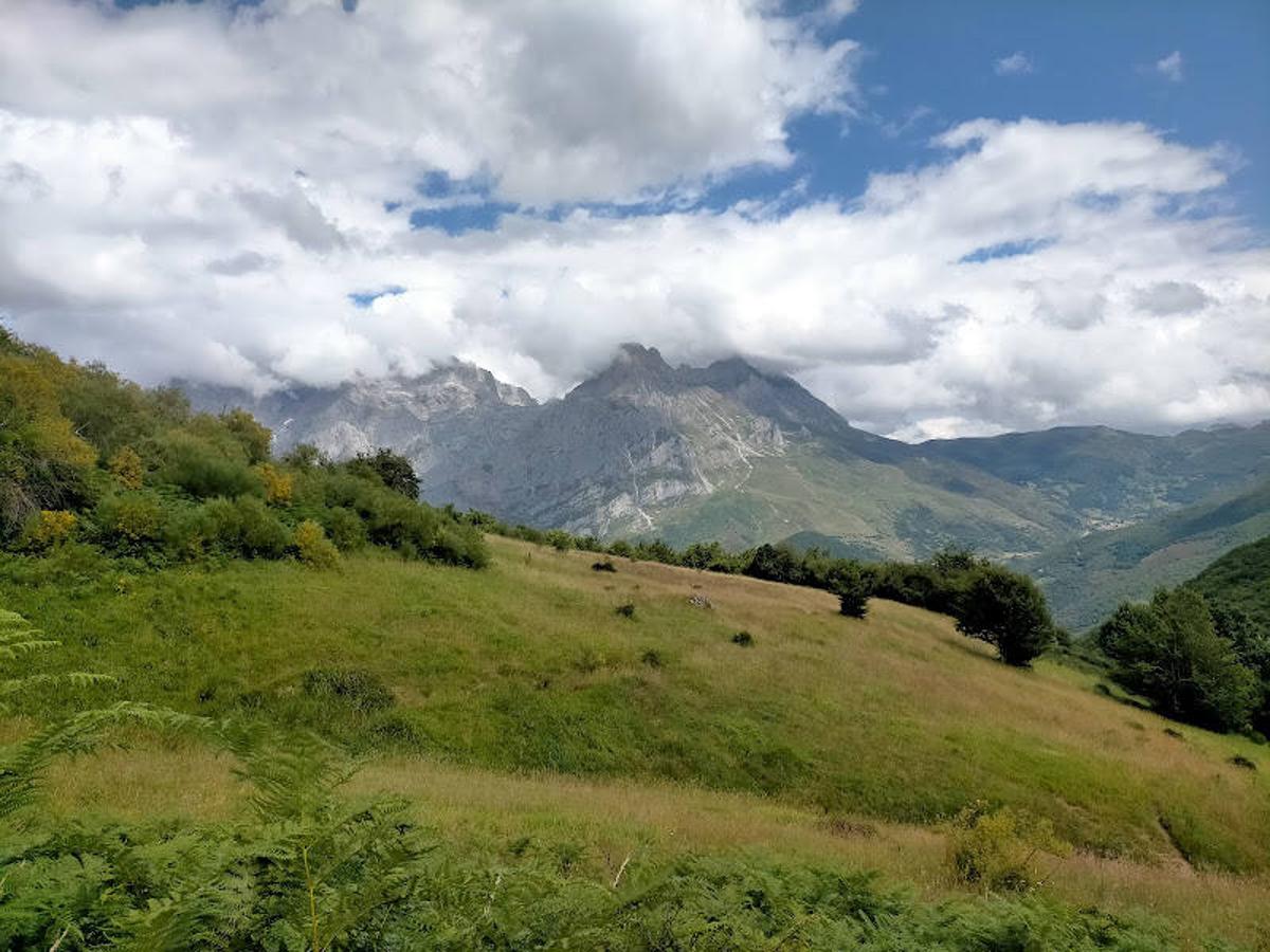 Fotos: Ruta desde Soto de Valdeón al Refugio de Vegabaño