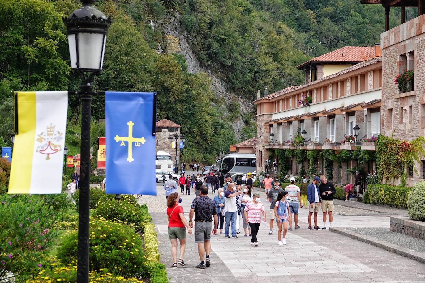 Fotos: Comienza la novena de la Santina en la Basílica de Covadonga