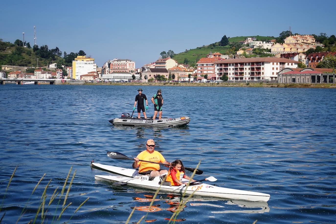 El Sella acoge este fin de semana dos pruebas deportivas. Este sábado se ha disputado el X Mini-Sella, la prueba abierta para las categorías que no pueden participar en el Descenso Internacional del Sella. Además, el domingo será turno para el XXII Descenso Adaptado del Sella con salida en Arriondas y descanso en Llordón