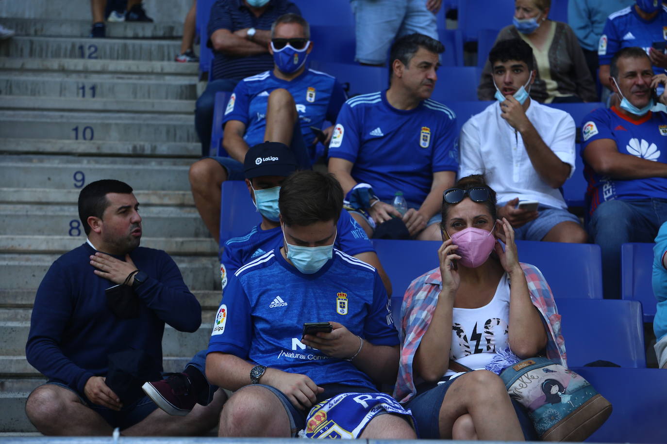 Fotos: ¿Estuviste en el Real Oviedo- Cartagena? ¡Búscate!