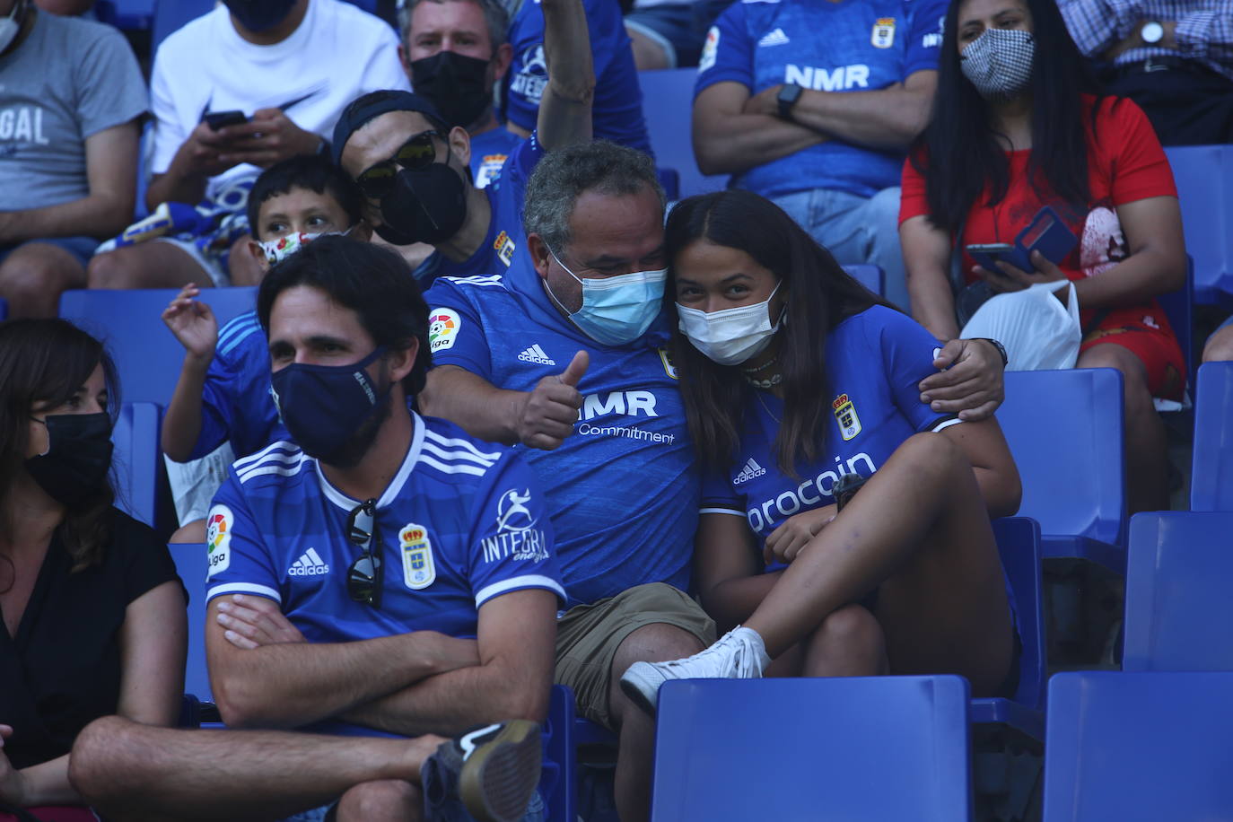 Fotos: ¿Estuviste en el Real Oviedo- Cartagena? ¡Búscate!