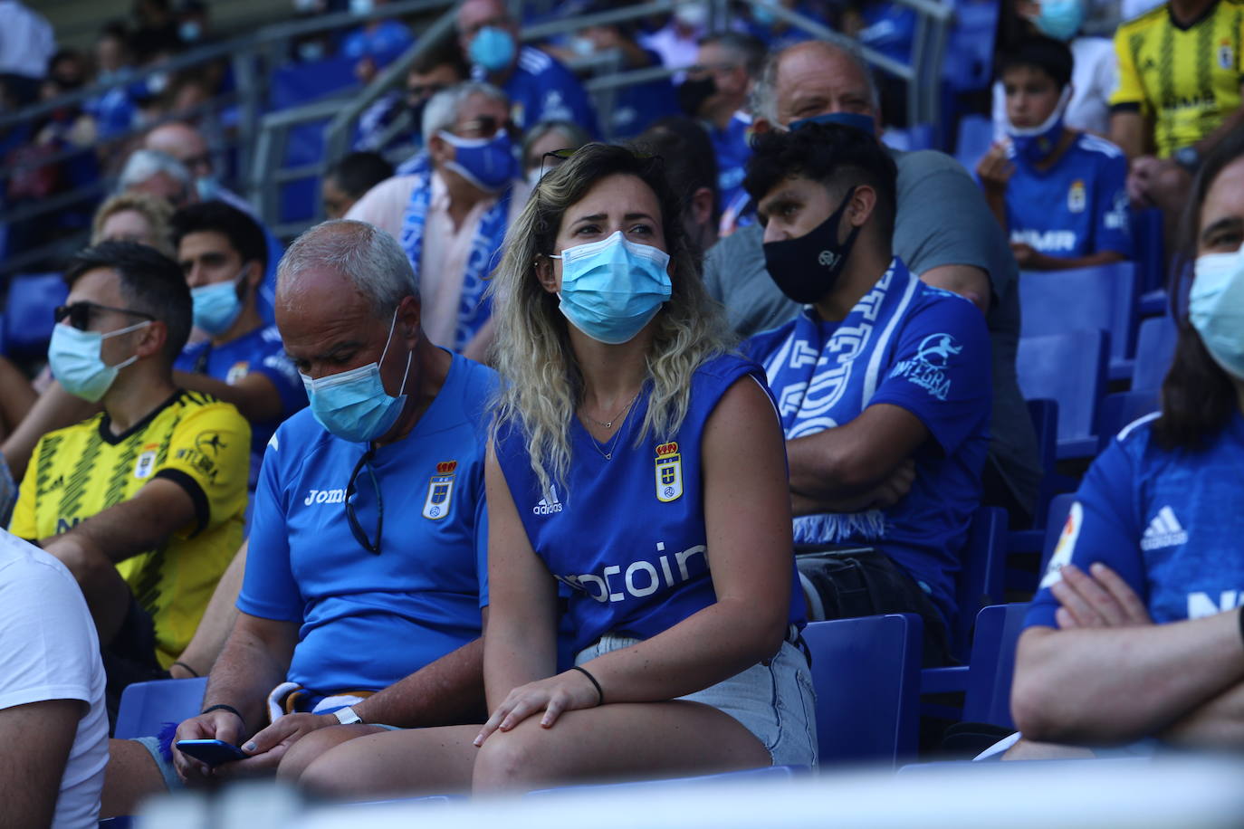 Fotos: ¿Estuviste en el Real Oviedo- Cartagena? ¡Búscate!