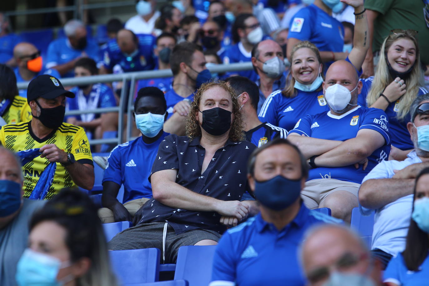 Fotos: ¿Estuviste en el Real Oviedo- Cartagena? ¡Búscate!