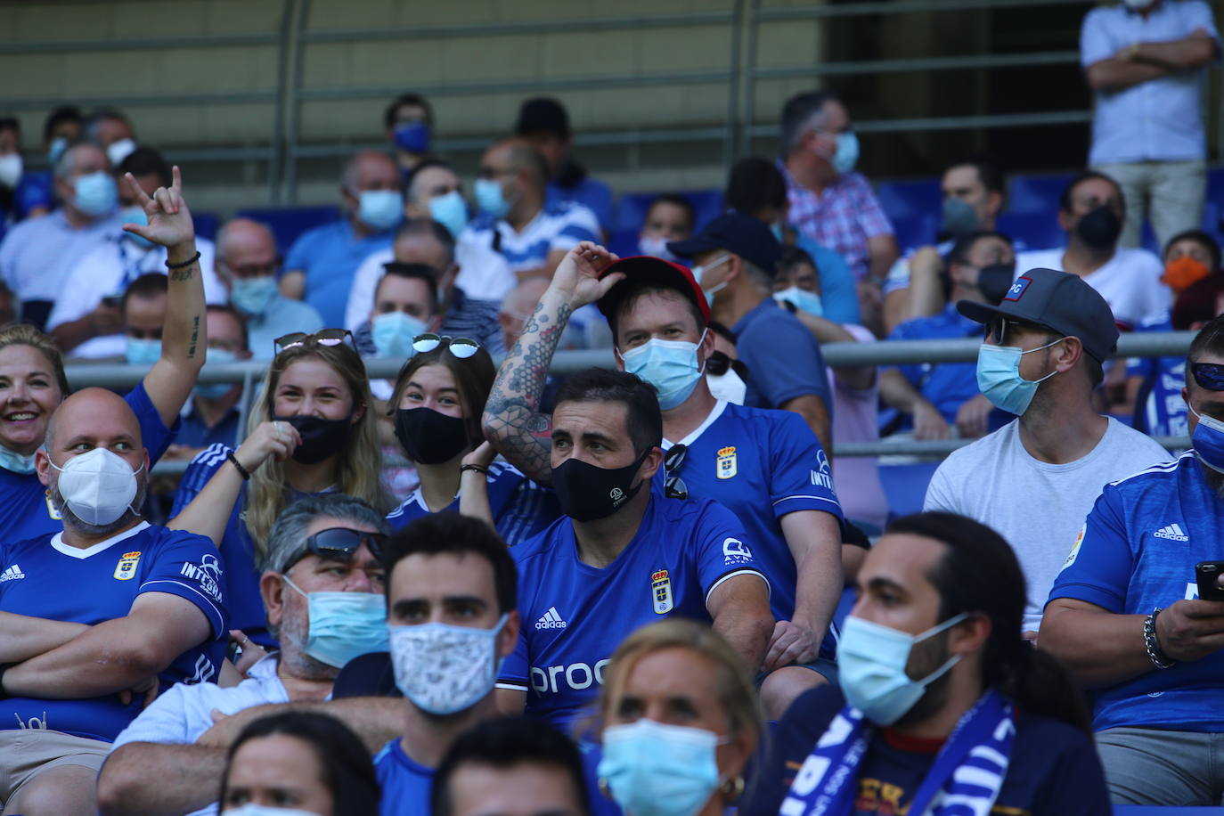 Fotos: ¿Estuviste en el Real Oviedo- Cartagena? ¡Búscate!