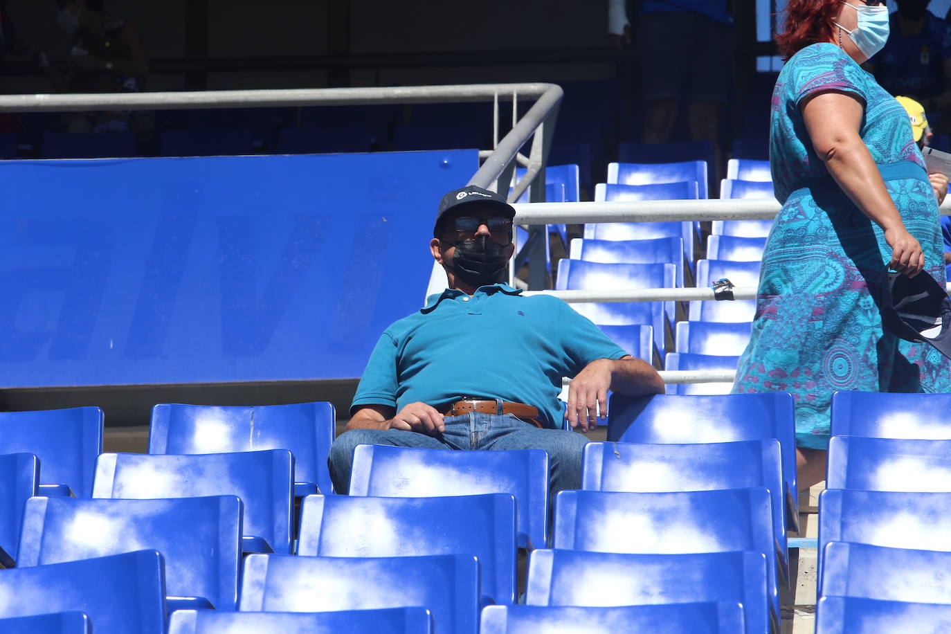 Fotos: ¿Estuviste en el Real Oviedo- Cartagena? ¡Búscate!